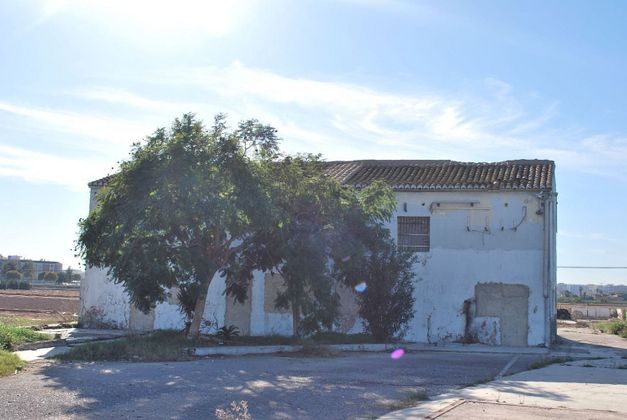 Foto 1 de Casa rural en venda a calle Partida Molino Dels Canyars de 4 habitacions amb jardí