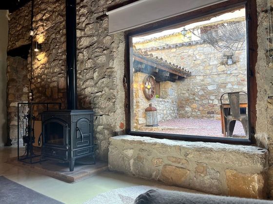 Foto 2 de Casa rural en venda a Rubielos de Mora de 3 habitacions amb terrassa i calefacció