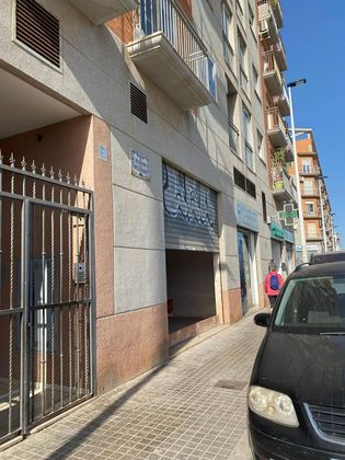 Foto 1 de Local en venda a avenida De Les Corts Valencianes de 179 m²