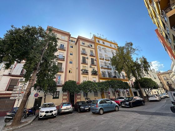 Foto 1 de Pis en venda a calle Santa Bárbara de 4 habitacions amb ascensor