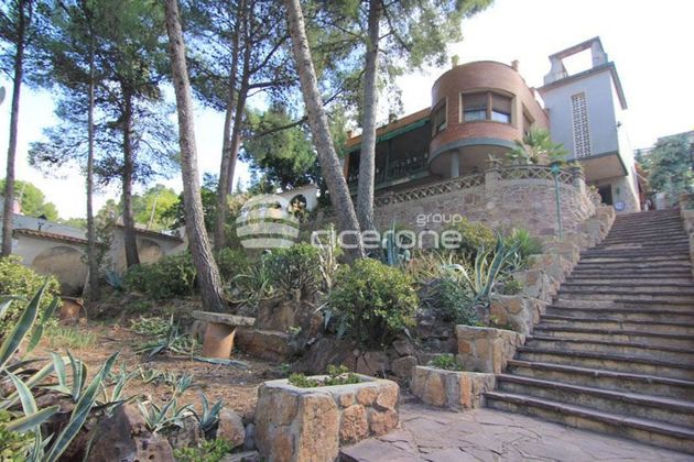 Foto 1 de Xalet en venda a Náquera de 7 habitacions amb terrassa i piscina