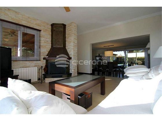 Foto 2 de Xalet en venda a Almardà de 3 habitacions amb terrassa i piscina