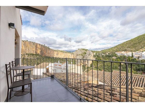Foto 1 de Casa rural en venda a Chulilla de 9 habitacions amb terrassa i piscina