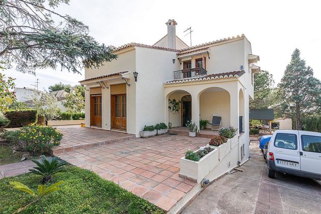 Foto 2 de Xalet en venda a Los Monasterios-Alfinach de 7 habitacions amb terrassa i garatge