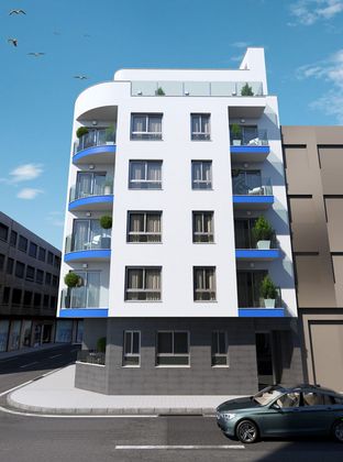 Foto 2 de Pis en venda a calle Cmar Baltico de 2 habitacions amb terrassa i piscina