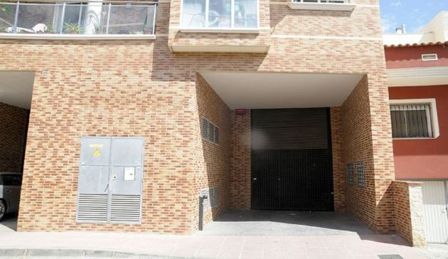 Foto 1 de Venta de piso en calle Comandante Sanchez Paredes de 3 habitaciones con terraza y garaje