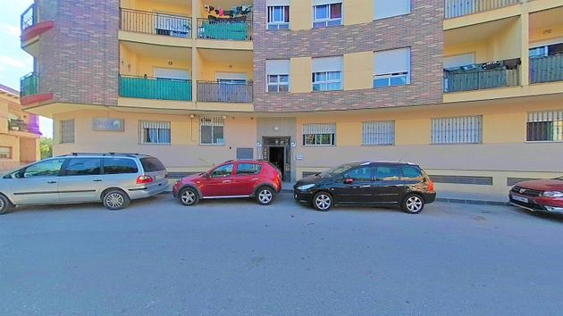 Foto 1 de Pis en venda a plaza Rodriguez de la Fuente de 2 habitacions amb terrassa i garatge
