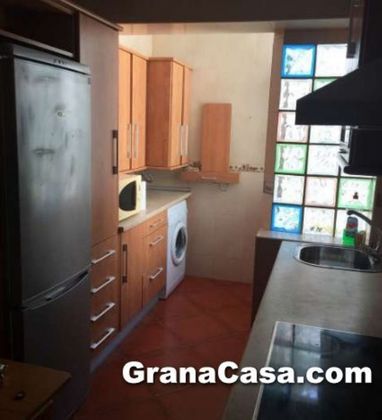 Foto 1 de Piso en venta en Maracena de 3 habitaciones con calefacción y ascensor