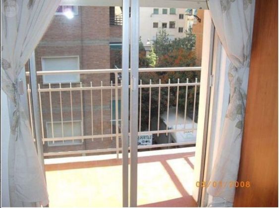 Foto 1 de Piso en venta en Pajaritos - Plaza de Toros de 5 habitaciones con balcón y calefacción