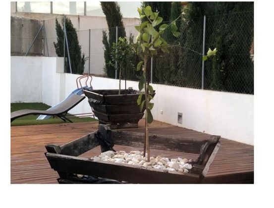 Foto 2 de Xalet en venda a calle La Zubia Granada España de 4 habitacions amb terrassa i piscina