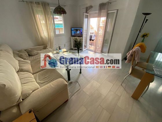 Foto 1 de Piso en venta en calle Molinos de 3 habitaciones con terraza y muebles