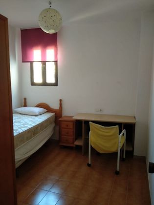 Foto 2 de Casa adossada en lloguer a calle Mirador San Nicolas de 2 habitacions amb terrassa i mobles