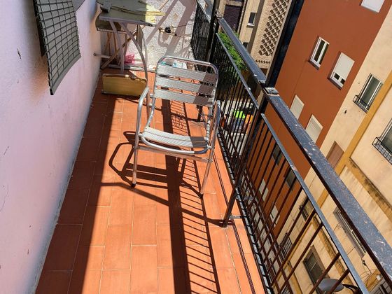 Foto 2 de Àtic en lloguer a calle Doctor Rojas Ballesteros de 4 habitacions amb terrassa i mobles