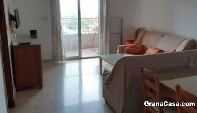 Foto 1 de Piso en alquiler en calle Tibonidas de 4 habitaciones con terraza y muebles