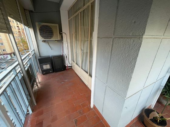 Foto 2 de Piso en alquiler en avenida De Cadiz de 2 habitaciones con terraza y muebles