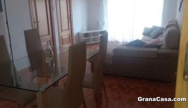 Foto 2 de Alquiler de piso en calle Periodista Luis de Vicente de 4 habitaciones con terraza y muebles