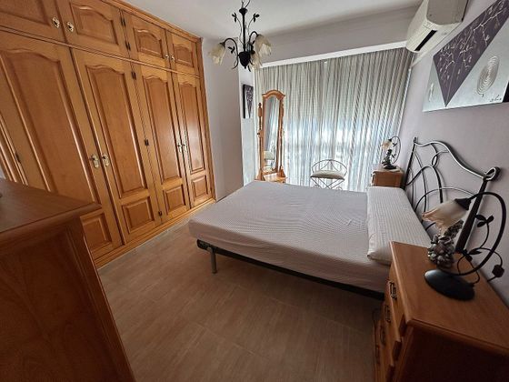 Foto 2 de Alquiler de piso en carretera De Málaga de 2 habitaciones con terraza y muebles