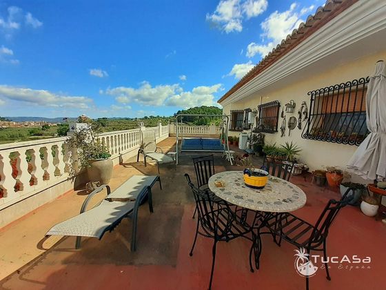 Foto 1 de Xalet en venda a Castelló de Rugat de 6 habitacions amb terrassa i garatge