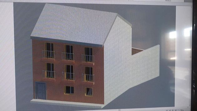 Foto 2 de Casa adosada en venta en carretera De Plasencia de 9 habitaciones con terraza