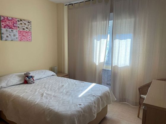 Foto 2 de Piso en venta en calle Almazara de 2 habitaciones con aire acondicionado y calefacción