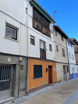 Foto 1 de Casa adosada en venta en calle Francisco Cordobes de 4 habitaciones con terraza y aire acondicionado