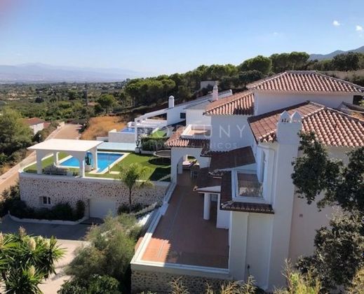 Foto 2 de Xalet en venda a Alhaurín el Grande de 13 habitacions amb terrassa i piscina