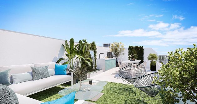 Foto 1 de Àtic en venda a calle Sietecolores de 2 habitacions amb terrassa i piscina