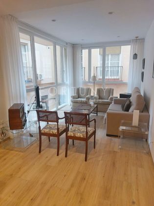 Foto 1 de Alquiler de piso en calle Pedro de Toledo de 2 habitaciones con muebles y aire acondicionado