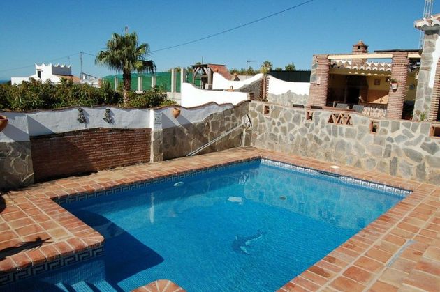 Foto 2 de Casa rural en alquiler en Frigiliana de 3 habitaciones con terraza y piscina