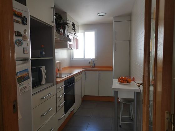 Foto 2 de Venta de piso en País Valencià de 4 habitaciones con balcón y aire acondicionado