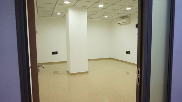 Foto 2 de Oficina en lloguer a avenida De la República Argentina Sevilla amb ascensor