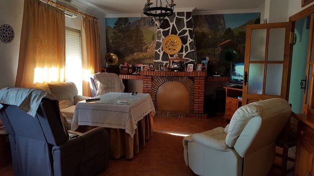 Foto 2 de Chalet en venta en Garrobo (El) de 3 habitaciones con terraza y piscina