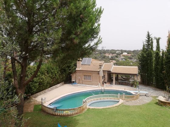 Foto 1 de Xalet en venda a Guillena de 3 habitacions amb terrassa i piscina
