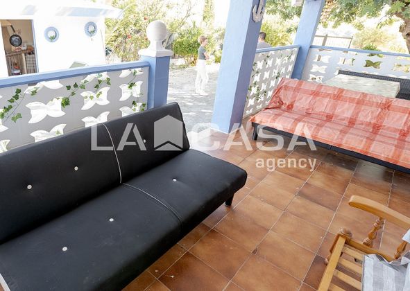 Foto 2 de Chalet en venta en El Vedat - Santa Apolonia de 2 habitaciones con piscina y jardín