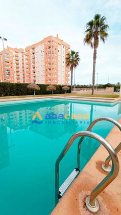Foto 1 de Piso en venta en calle Sierra del Almirez de 2 habitaciones con terraza y piscina