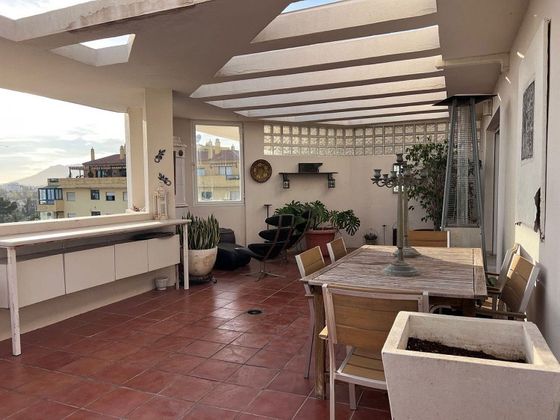 Foto 2 de Àtic en lloguer a calle Soria de 3 habitacions amb terrassa i piscina