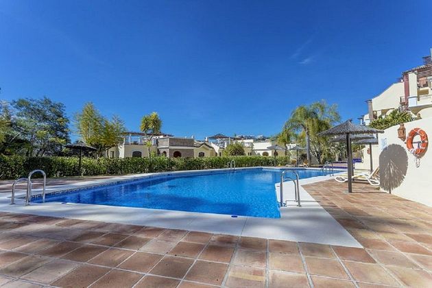 Foto 1 de Pis en venda a urbanización Los Arqueros de 3 habitacions amb terrassa i piscina