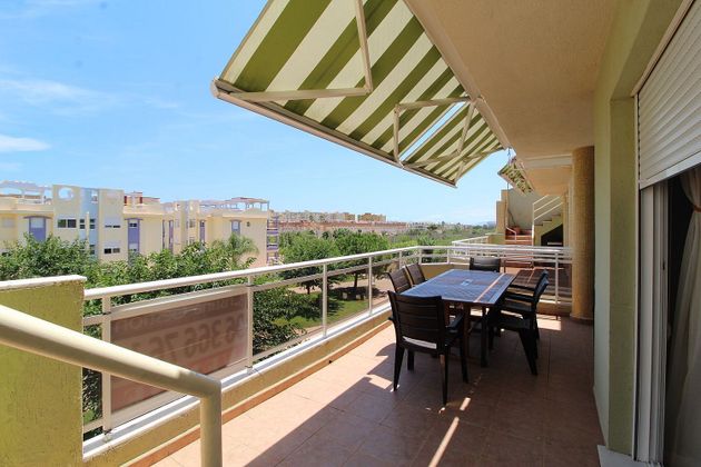 Foto 1 de Venta de ático en avenida Arnau Bosquets de 3 habitaciones con terraza y piscina