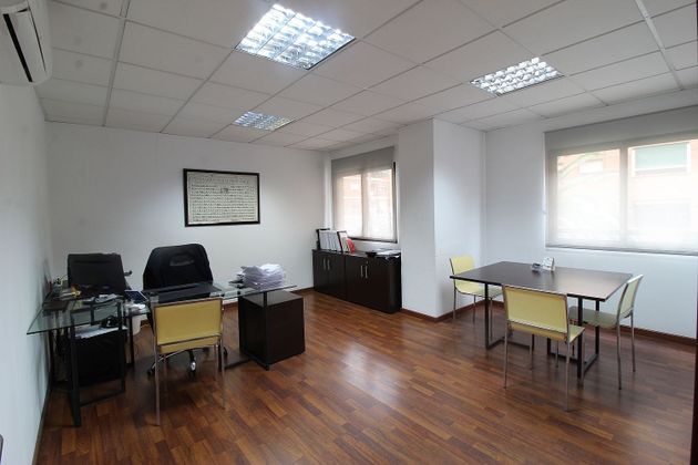 Foto 2 de Venta de oficina en Camí de Vera con aire acondicionado