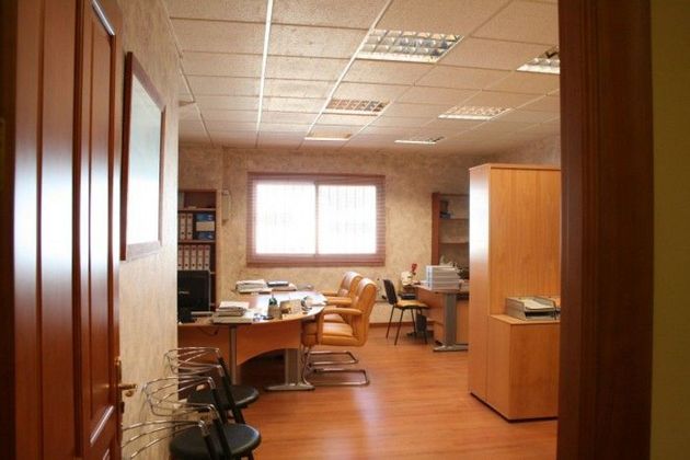 Foto 1 de Oficina en lloguer a Centro - Alhaurín de la Torre de 350 m²