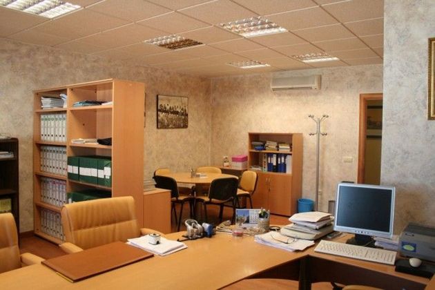 Foto 2 de Oficina en alquiler en Centro - Alhaurín de la Torre de 350 m²