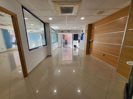Foto 2 de Oficina en alquiler en avenida El Limón de 140 m²