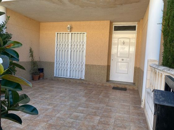Foto 2 de Alquiler de casa adosada en Canet d´En Berenguer de 3 habitaciones con terraza y piscina