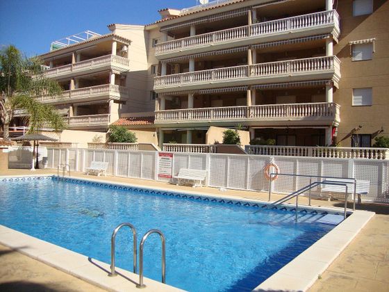 Foto 1 de Alquiler de piso en calle Miguel Hernández de 1 habitación con terraza y piscina