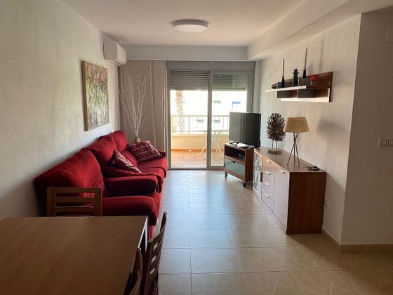 Foto 2 de Pis en lloguer a calle Arnau de Vilanova de 2 habitacions amb terrassa i piscina