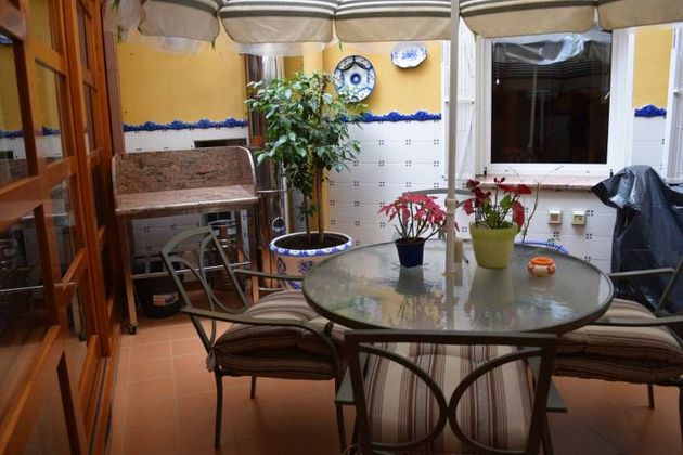 Foto 1 de Pis en venda a Centro - Murcia de 3 habitacions amb terrassa i garatge