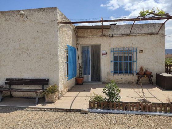 Foto 1 de Casa rural en venda a carretera De Aguaderas de 3 habitacions amb piscina i jardí
