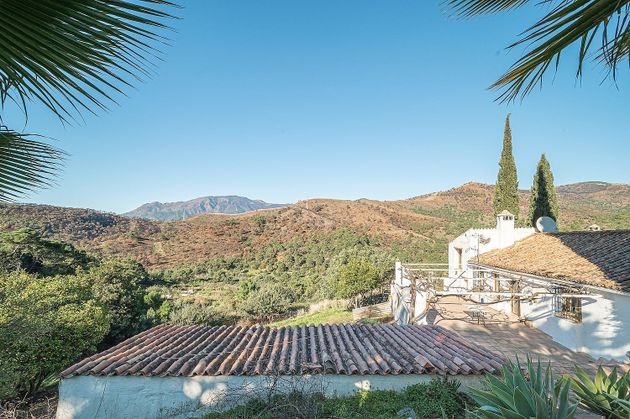 Foto 1 de Casa rural en venda a El Padrón - El Velerín - Voladilla de 4 habitacions amb terrassa i piscina
