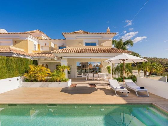 Foto 1 de Casa en venta en Los Monteros - Bahía de Marbella de 4 habitaciones con terraza y piscina