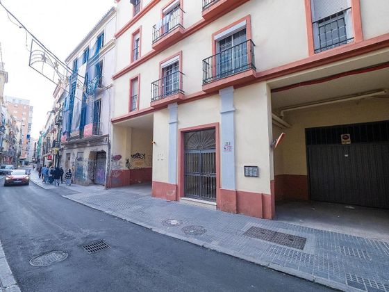 Foto 1 de Pis en venda a La Goleta - San Felipe Neri de 3 habitacions amb garatge i ascensor